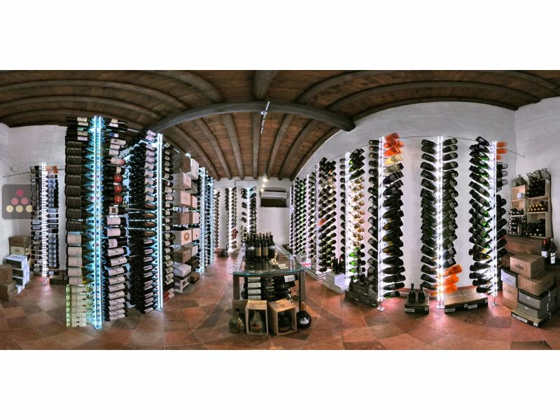 SOBRIO Porte-Bouteilles mural en plexiglas pour 28 bouteilles de champagne (illumination LED optionnelle) 4 SOBRIO Porte-Bouteilles mural en plexiglas pour 28 bouteilles de champagne (illumination LED optionnelle) – Image 2