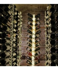 SOBRIO Porte-Bouteilles mural en plexiglas pour 54 bouteilles de champagne avec option LED 11 SOBRIO Porte-Bouteilles mural en plexiglas pour 54 bouteilles de champagne avec option LED -VISIORACK - magasin 3284 18491 800 600